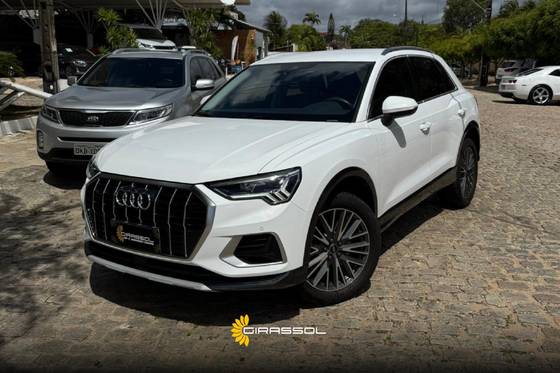 AUDI Q3 2.0 40 TFSI GASOLINA PRESTIGE QUATTRO TIPTRONIC AUDI Q3 2.0 40 TFSI GASOLINA PRESTIGE QUATTRO TIPTRONIC
